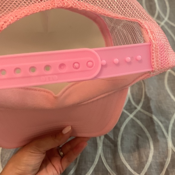 Skater girl trucker hat - Picture 8 of 9